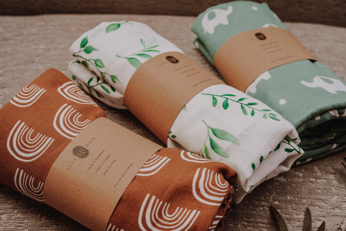 Swaddles & Comforters